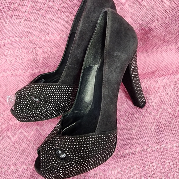 Stuart Weitzman Charcoal Peep Toe Jeweled …size 7.5 - Picture 10 of 16